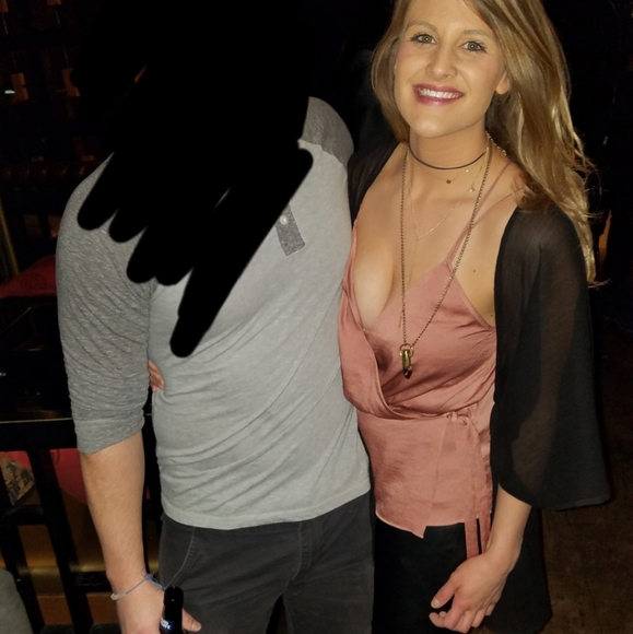 Express Wrap Top - Picture 3 of 5